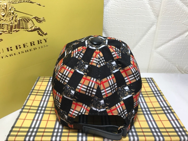 ブランド帽子側面デザイン